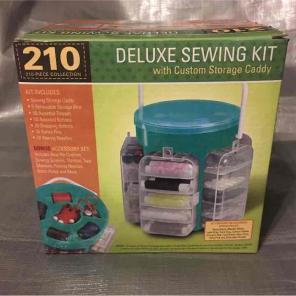 Deluxe Sewing Kit
