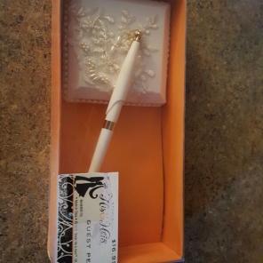 Brand new wedding guest book signing pen