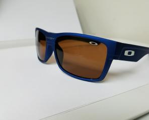 Blue sunglass