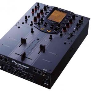 Pioneer 2 Chanel DJM 909 Mixer