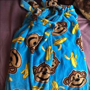 Monkey size medium robe