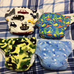 Cloth Diapers , Set Of 4