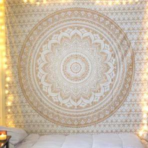 Whit and gold accent wall tapestry