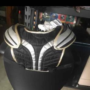 Brine Chest Armor! Lacrosse sz medium