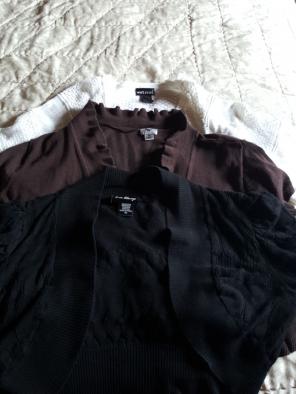 3 shrugs Size Xl