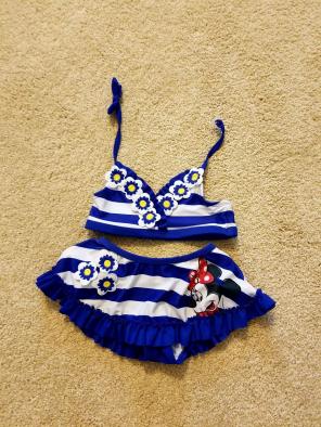 Simply adorable 2T Disney Minnie Mouse