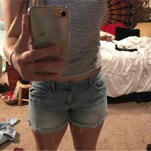 Forever 21 jean shorts size 5