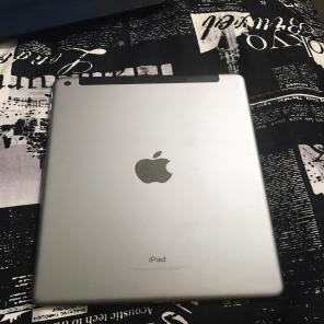 Apple iPad Pro 9.7 Inch
