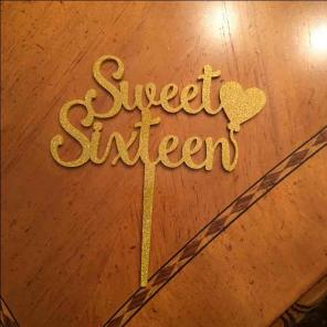 Cake topper