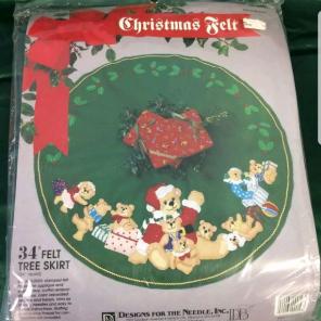 Vintage Felt Tree Skirt Kit New Sealed