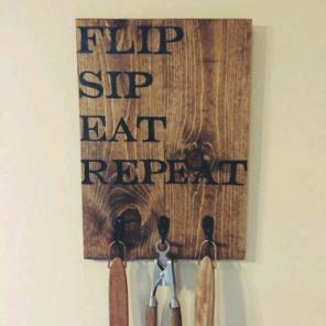 Kitchen wood decor