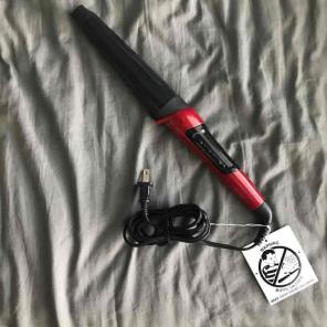 Remington 1 1/2 in tapered curling wand