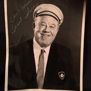 Autograph Picture Burl Ives