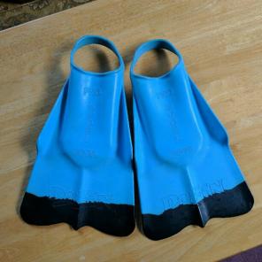 DaFiN Swim Fins Pro Model XS Blue