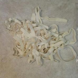 34-cream bands