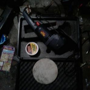 Scratch removal buffer with case