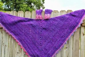 Soft handmade shawl & wrist warmers