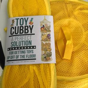 Set Of Toy Cubby Hanger