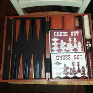Backgammon/Chess Set in Case