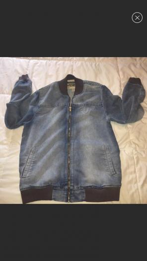 MENS TRUE RELIGION JEAN BOMBER.