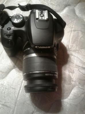 Canon EOS Rebel xs