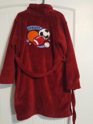 Boys sz 4/6 Urban Pipeline bath robe