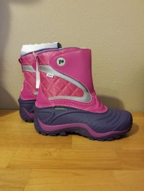 Merrell Snow Boots Size 5