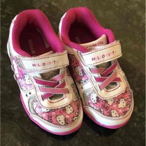 Hello kitty stride rite