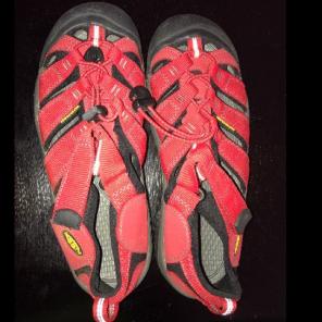 Keen outdoor shoes