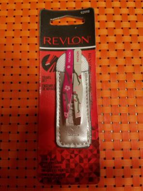 Revlon tweezer set