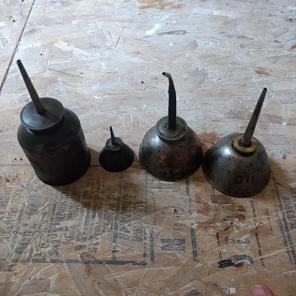 Vintage oil cans oilers