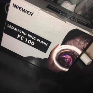 Neewer Ring flash