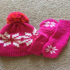 Cute Mittens And Gloves