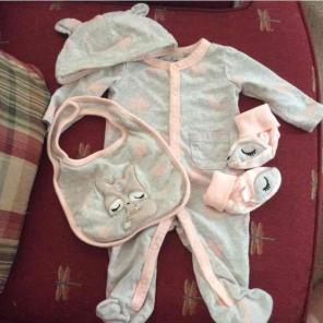 Jessica Simpson baby outfit 0-3