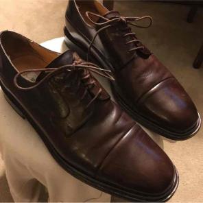 Mezlan size 10 1/2, lace up men's shoes