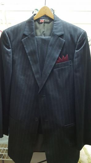 Men's stripped suit