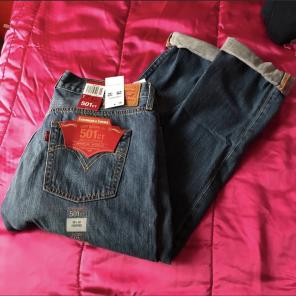 501 Levi's Cropped Jeans