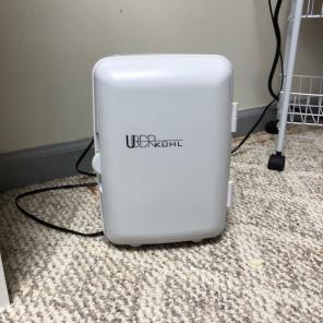 Uber Kuhl 8-can Mini Fridge