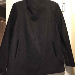 BCBG MAXAZRIA COAT NWT size L