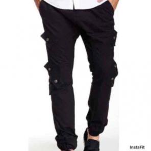 BLACK CARGO JOGGERS Medium