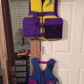 Life Jackets, see pictures for sizes