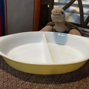 Pyrex Divided Dish