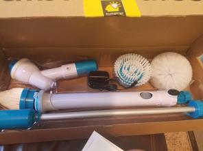 Hurricane Spin Scrubber