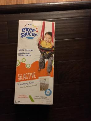 Baby Exersaucer New