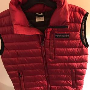Men's Newer Red Patagonia Puffy Vest SzM