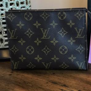 Louis Vuitton Toiletry Pouch 19