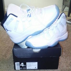 Jordan Legends Sz 4y