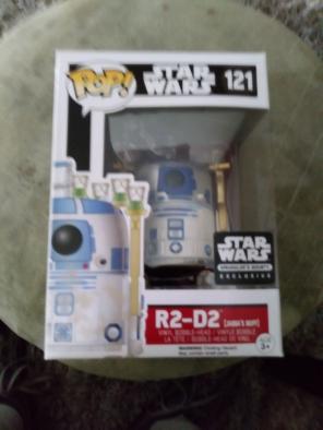 Funko Star Wars R2D2 Exclusive Pop