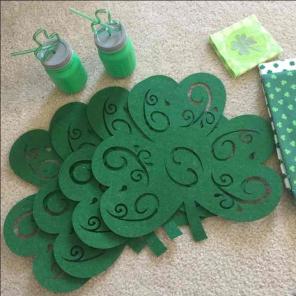St Patrick's Day Decor Lot