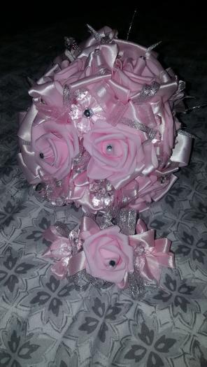 Quinceanera bouquet and hair piece
